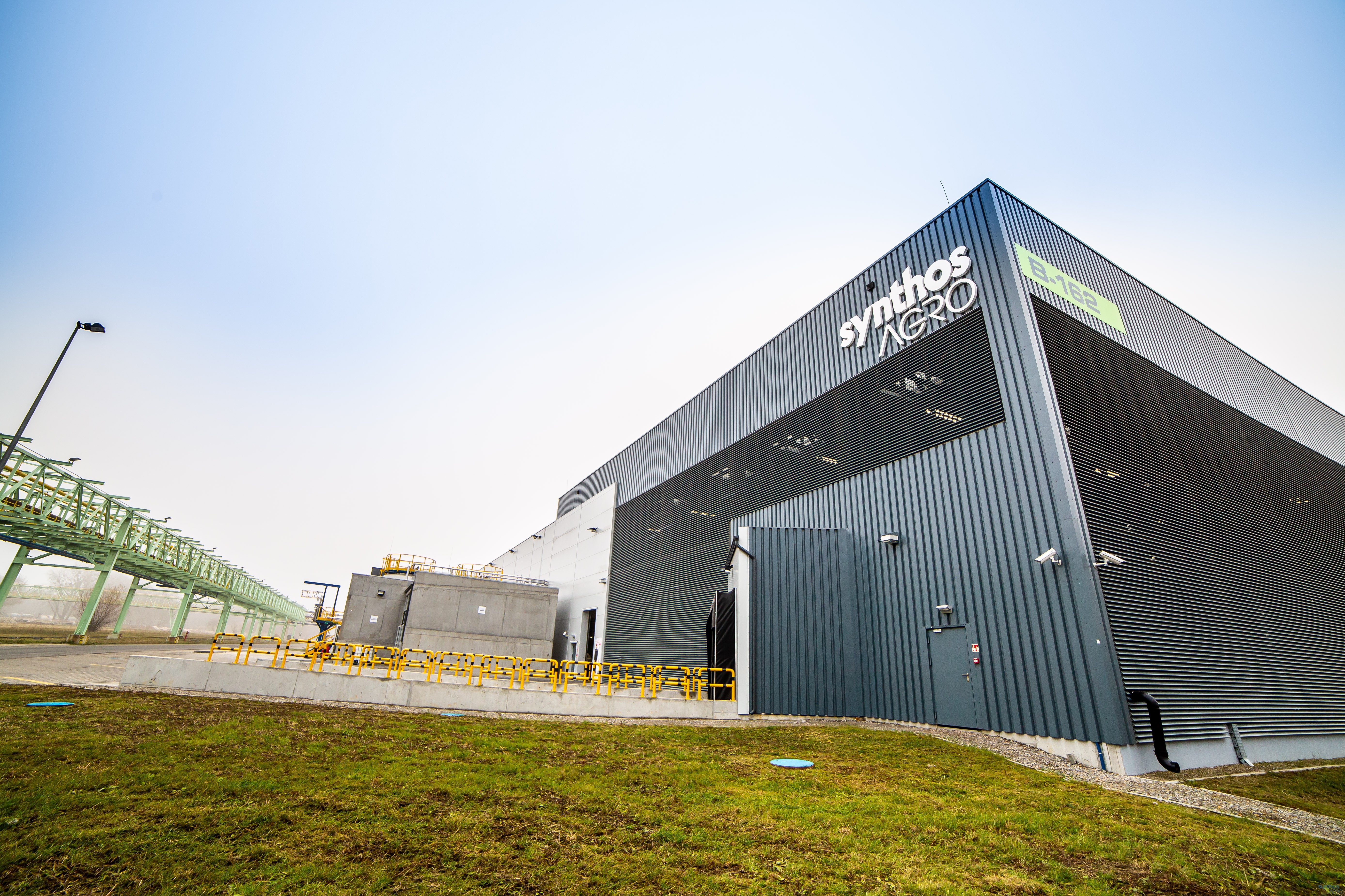 About Us - Synthos Agro